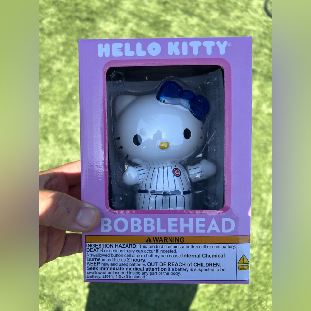 Hello Kitty Purple Boxed Bobblehead - White with Blue Bow